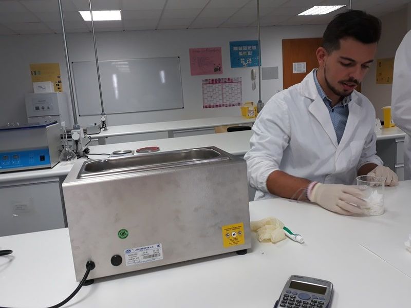 Herramientas Para La Elaboracion Supositorios De Paracetamol