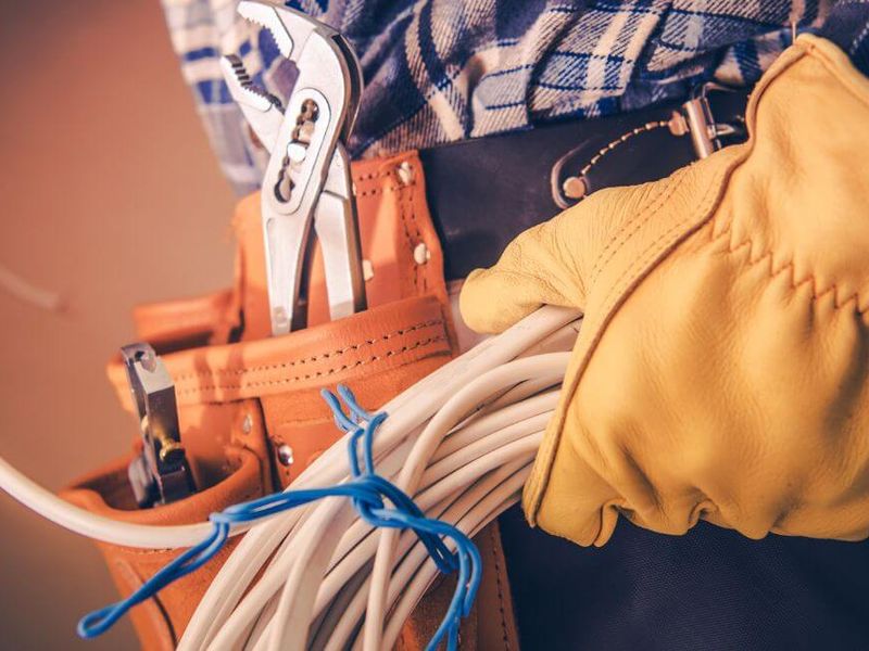 Diferencia entre electrónica y electricidad Diferencia entre electrónica y electricidad