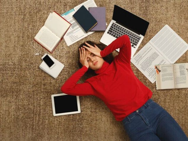 Metodos Para Estudiar Estudiante Agobiado