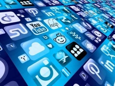 Salidas Profesionales para el ciclo de Desarrollo de Aplicaciones Multiplataforma Salidas Profesionales para el ciclo de Desarrollo de Aplicaciones Multiplataforma