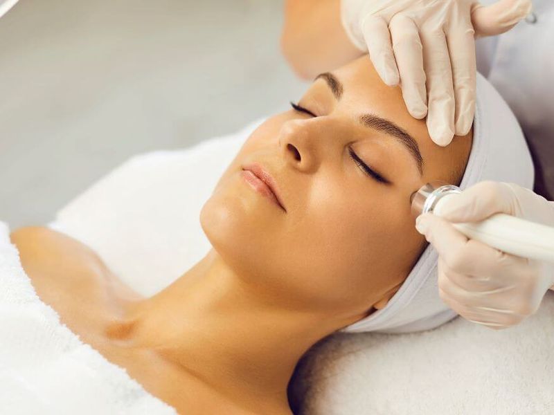 Estética avanzada, ¿Qué es y cómo te puedes dedicar a ella? Estética avanzada, ¿Qué es y cómo te puedes dedicar a ella?