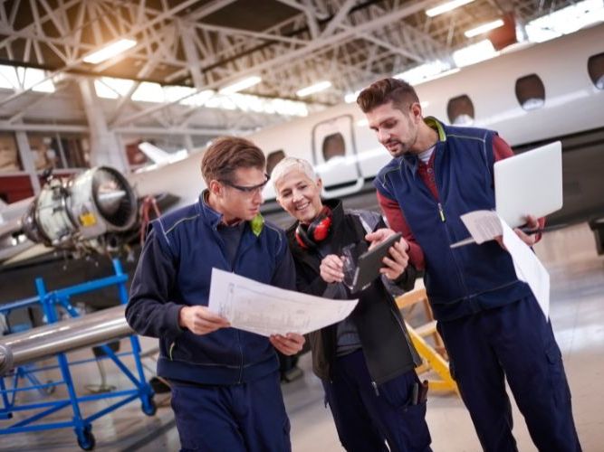 Grado Superior Mantenimiento Aeromecánico de Aviones con Motor de Turbina a Distancia