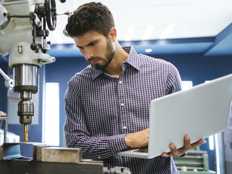 Grado Superior Automatización y Robótica Industrial a Distancia