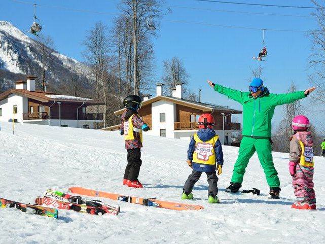Salida Grados Superior De Deportes Monitor De Esqui