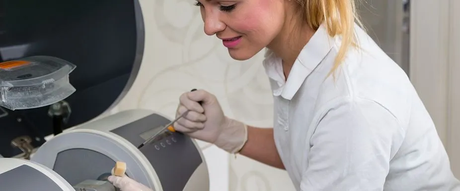 Blog Cesur Formación | Curso Cad Cam Higiene Bucodental