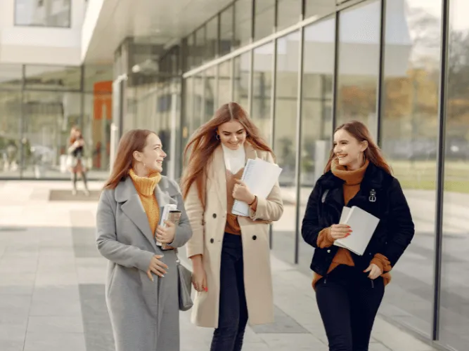 que master tiene mas salidas que master tiene mas salidas