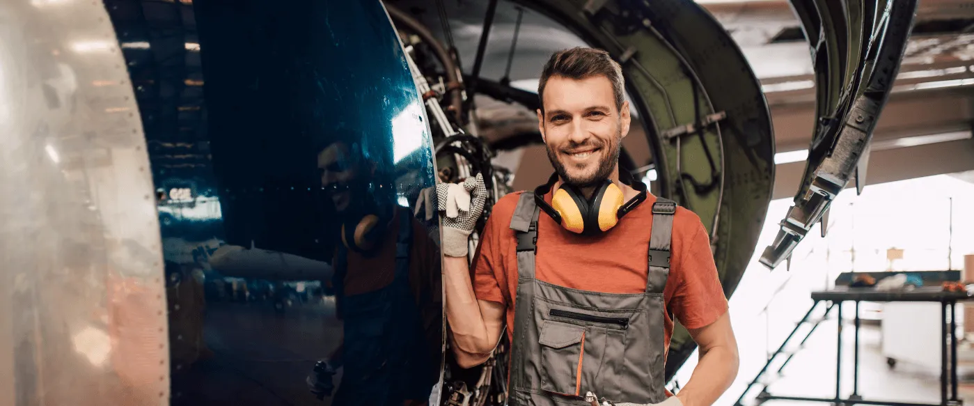 Blog Cesur Formación | Sueldo Ingeniero Aeronautico Versus Ingeniero Aeroespacial