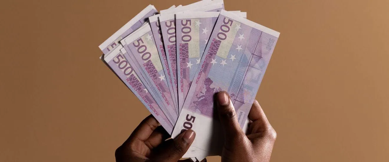 Blog Cesur Formación | Cuando Pagan Beca Adriano